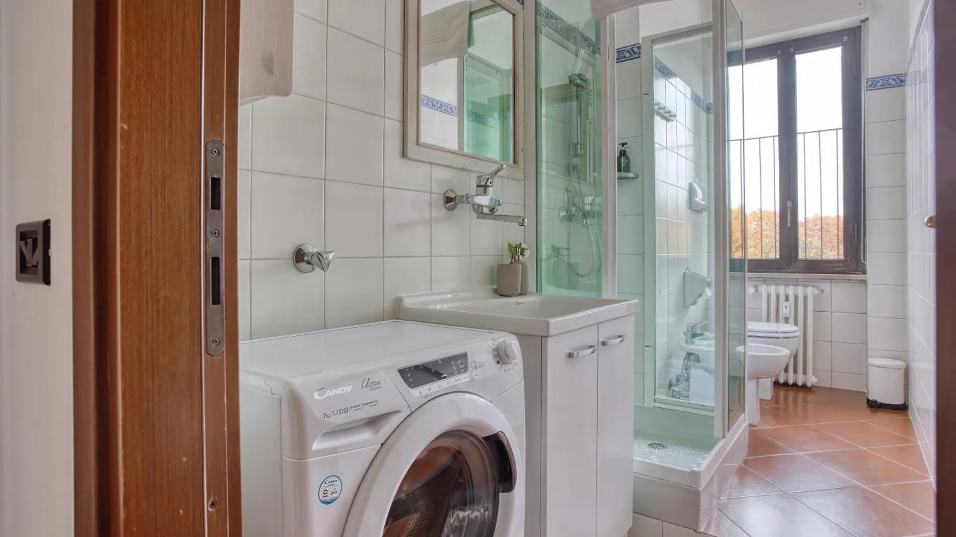 Balilla30 - Spacious 2 Bedroom Apt Next To City Center Milan