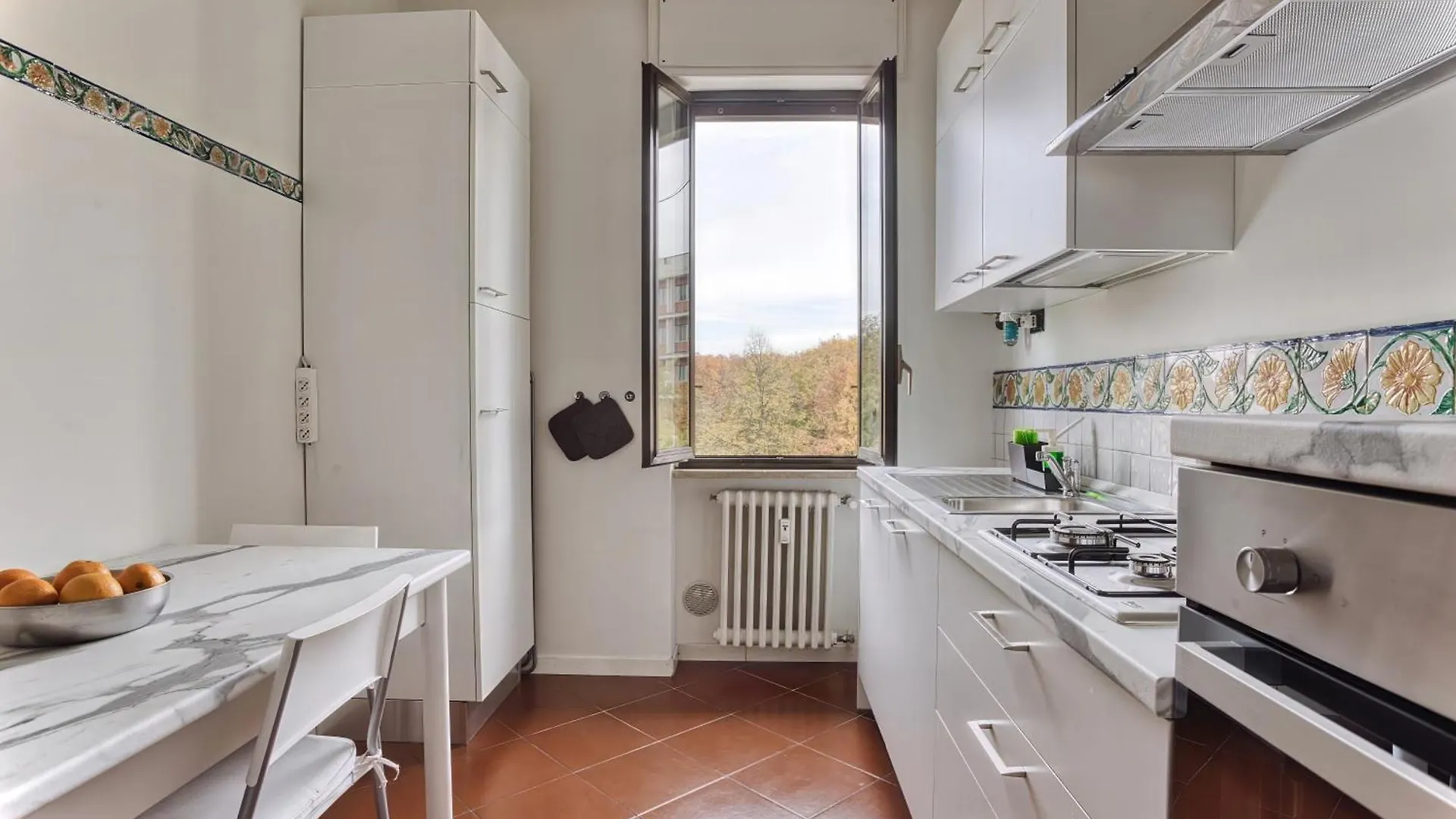 Balilla30 - Spacious 2 Bedroom Apt Next To City Center Milan Italy